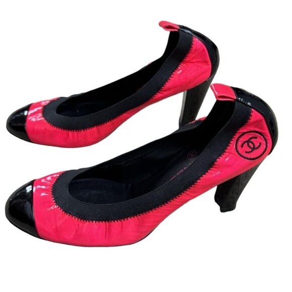 Chanel Logo Pink Patent Leather Black Cap Toe Ballet Pump Heels 10.5 US 41 IT - Picture 10 of 12